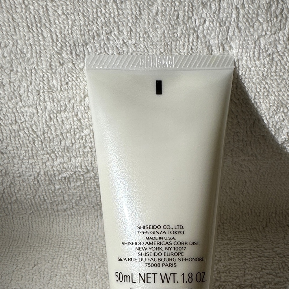 NWT Shiseido Skincare Set - Picture 3 of 6